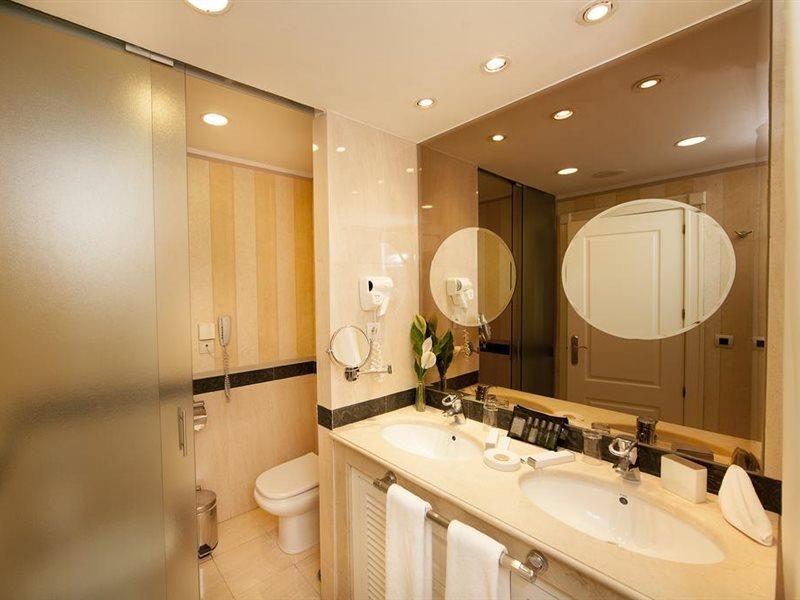 Apartment Guadalpin Boutique *